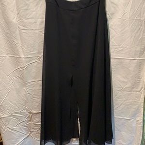 NWT black flowy double slit skirt